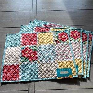 Pioneer Woman Quilted Placemats